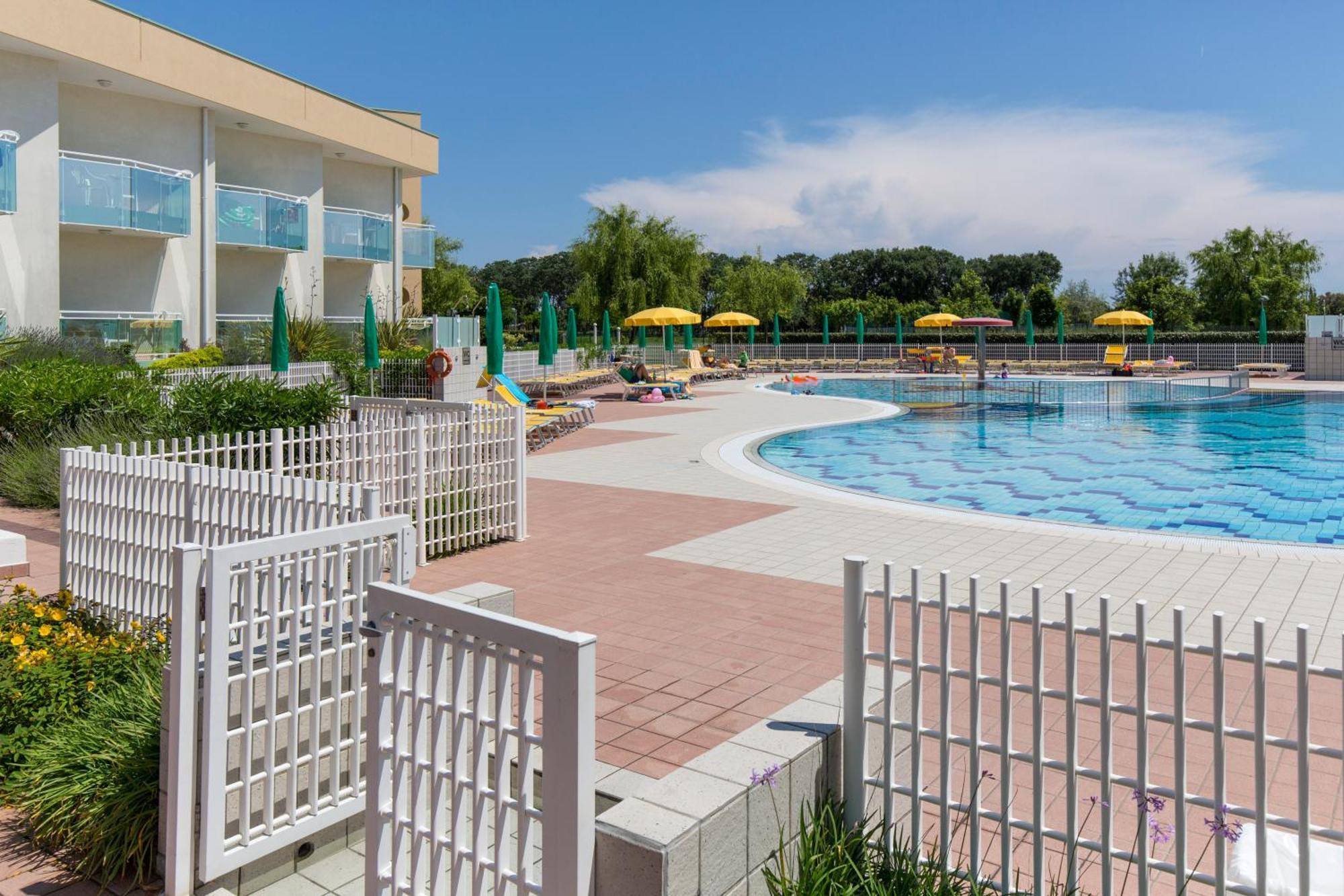 Hotel Maregolf Caorle Dış mekan fotoğraf